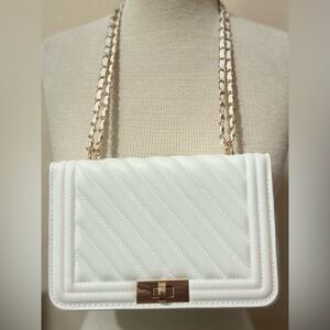 SHEIN Mini Elegant White Shoulder Bag with Diamond Pattern  Quilted Chain Bag